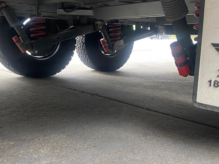 2023 JB Caravans 20'6 Dirt Road Xtreme Side Club