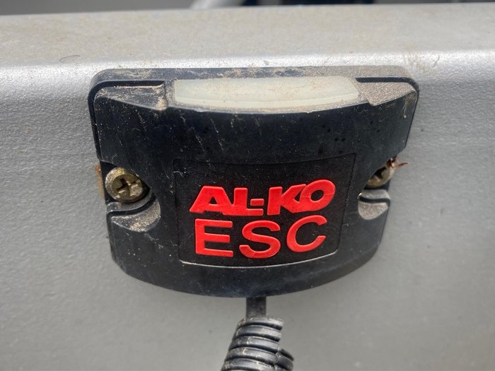 2023 JB Caravans 20'6 Dirt Road Xtreme Side Club