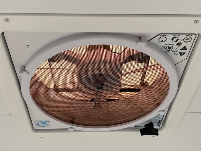 2023 JB Caravans 20'6 Dirt Road Xtreme Side Club