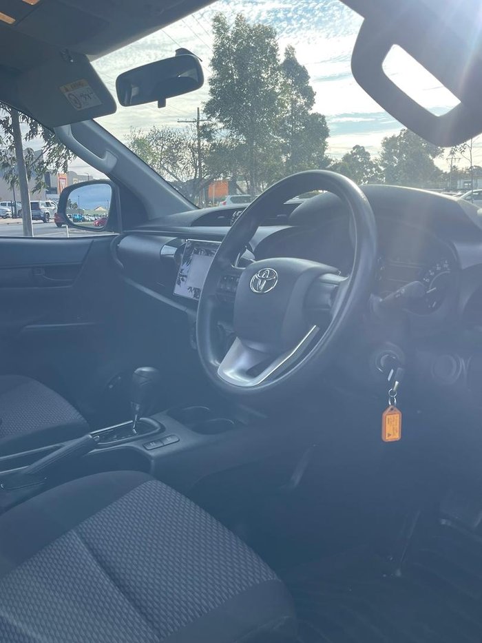 2016 Toyota Hilux Workmate