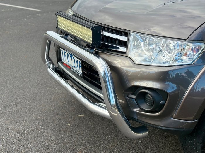 2015 Mitsubishi Challenger