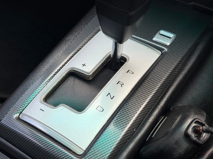 2015 Mitsubishi Challenger