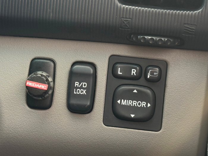 2015 Mitsubishi Challenger