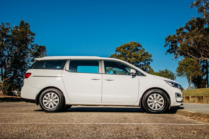 2020 Kia Carnival S