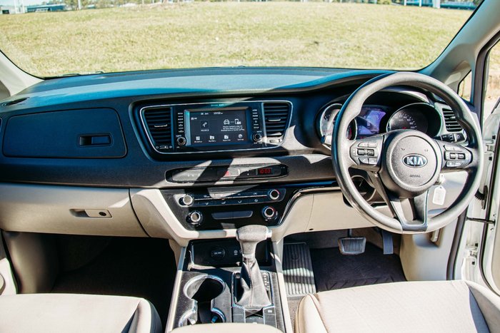 2020 Kia Carnival S