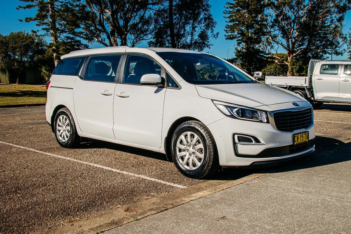 2020 Kia Carnival S