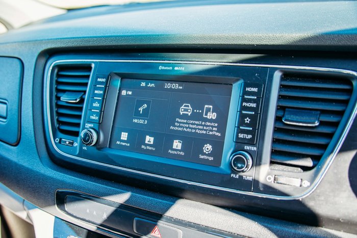 2020 Kia Carnival S