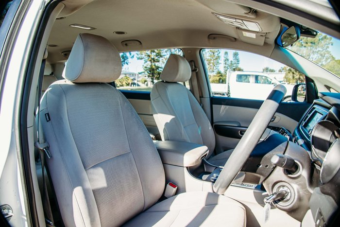 2020 Kia Carnival S