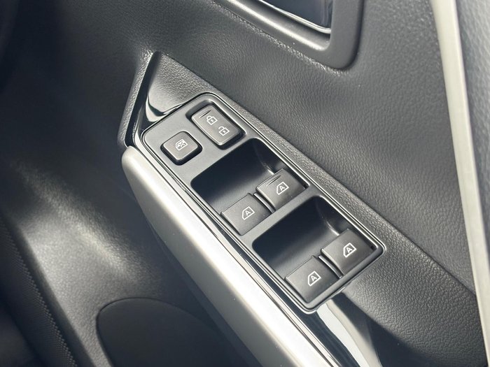 2023 Mitsubishi Pajero Sport GLS