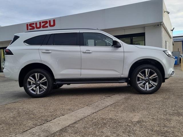 2025 Isuzu MU-X LS-T