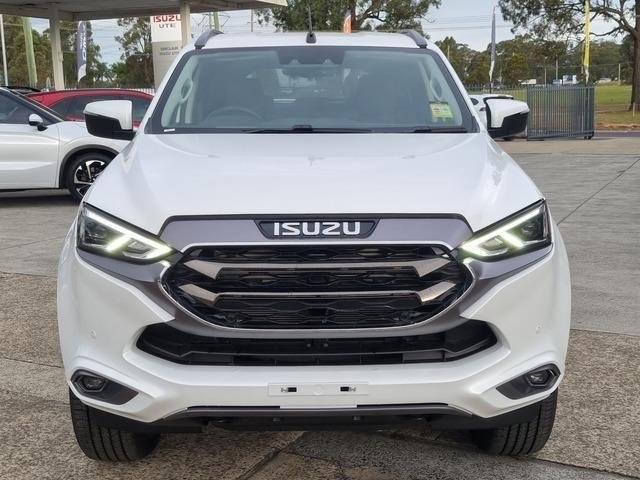 2025 Isuzu MU-X LS-T