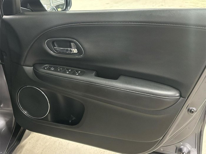 2016 Honda HR-V VTi-S