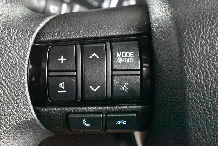 2020 Toyota Hilux SR
