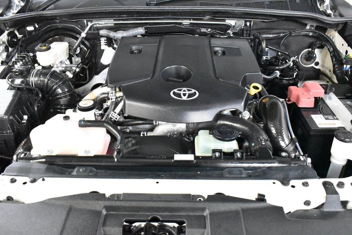 2020 Toyota Hilux SR