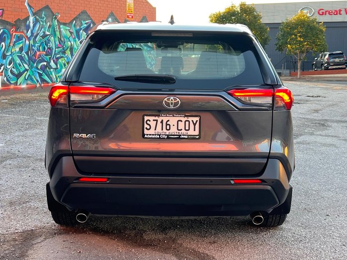 2022 Toyota RAV4 GX