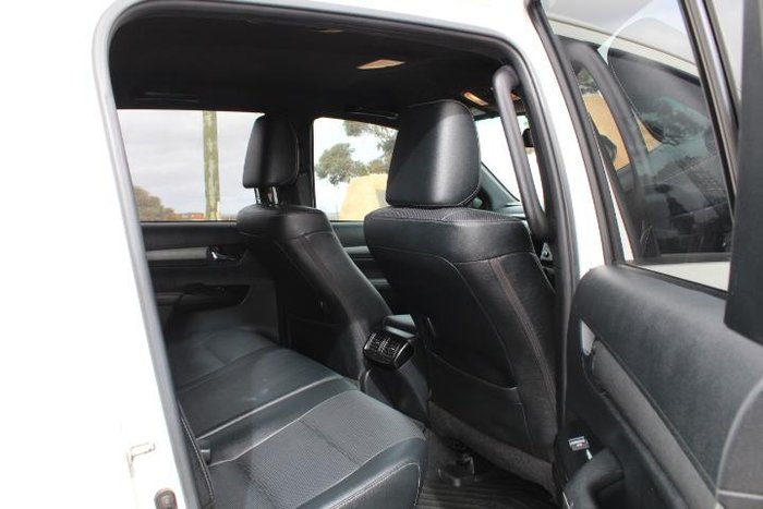 2020 Toyota Hilux Rugged X