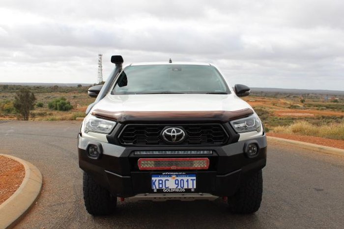 2020 Toyota Hilux Rugged X