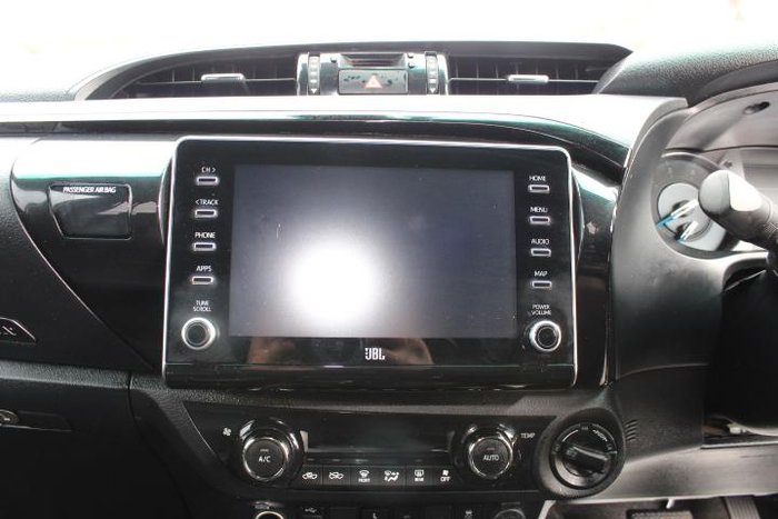 2020 Toyota Hilux Rugged X