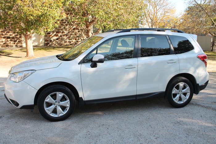 2015 Subaru Forester 2.0i-L