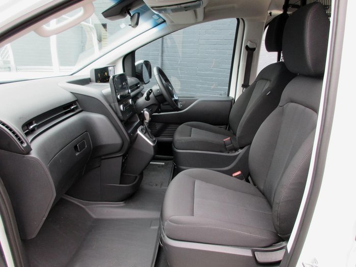 2024 Hyundai STARIA LOAD 