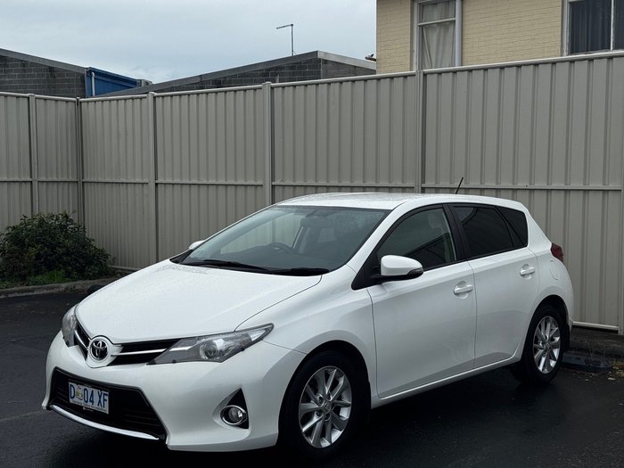 2014 Toyota Corolla Ascent Sport S-CVT