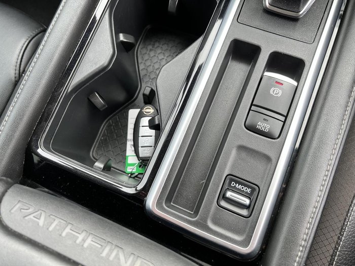 2022 Nissan Pathfinder Ti