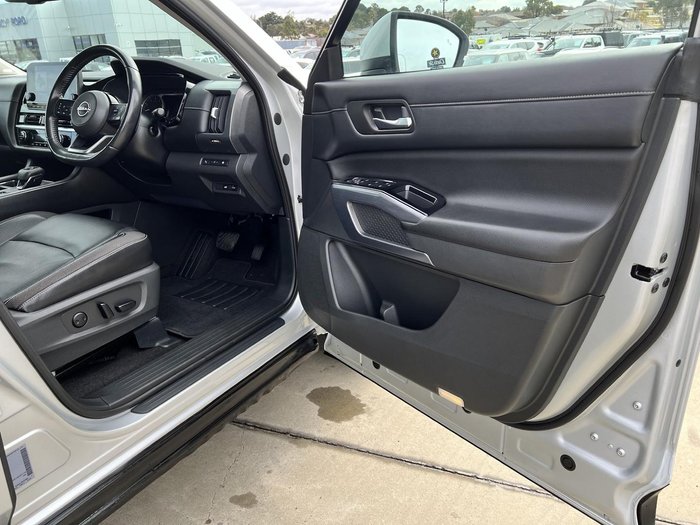 2022 Nissan Pathfinder Ti