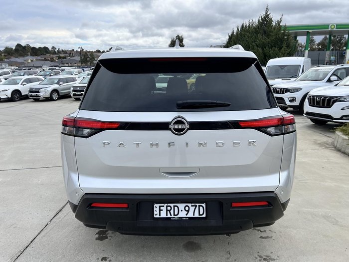 2022 Nissan Pathfinder Ti