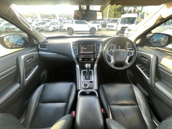 2022 Mitsubishi Pajero Sport GSR