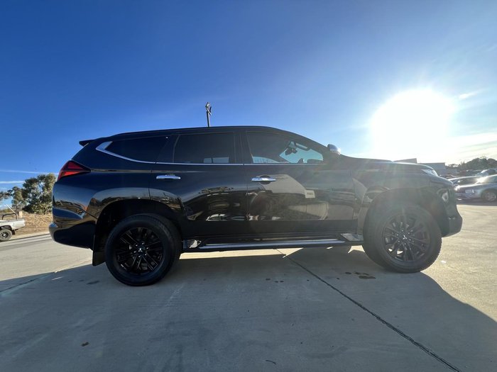2022 Mitsubishi Pajero Sport GSR