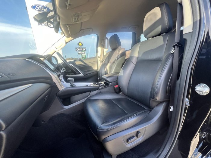 2022 Mitsubishi Pajero Sport GSR