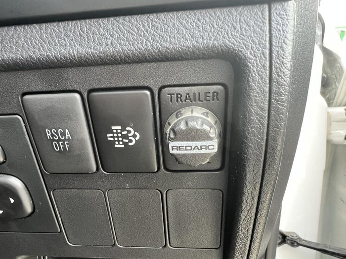 2017 Toyota Landcruiser GXL