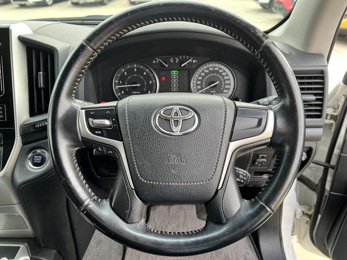 2017 Toyota Landcruiser GXL