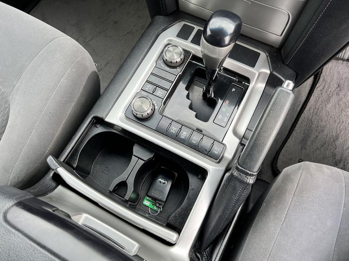 2017 Toyota Landcruiser GXL