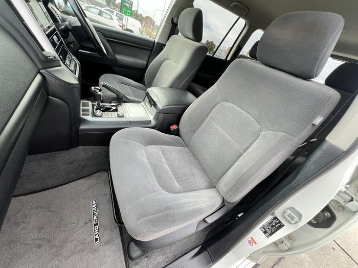 2017 Toyota Landcruiser GXL