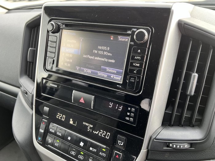2017 Toyota Landcruiser GXL