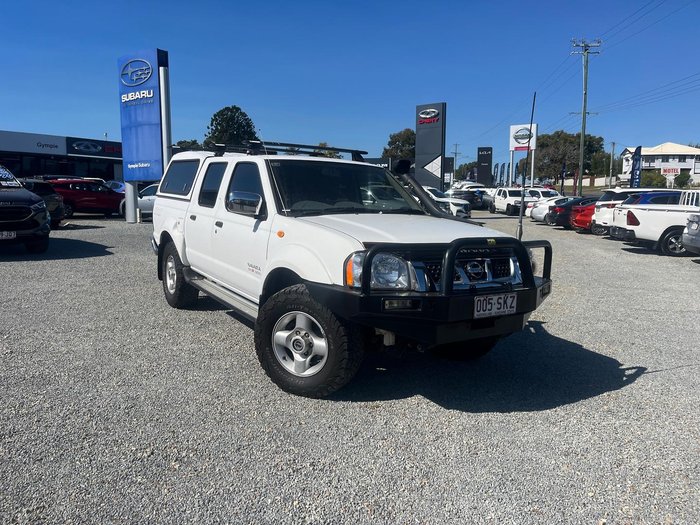 2005 Nissan Navara ST-R