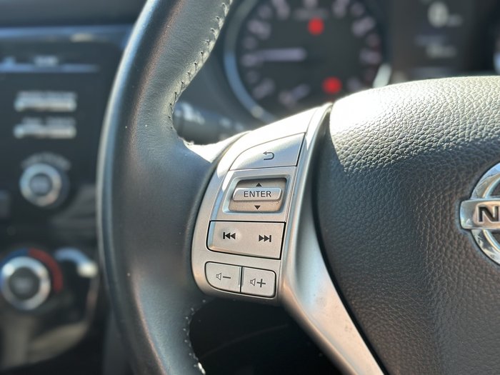 2016 Nissan QASHQAI ST