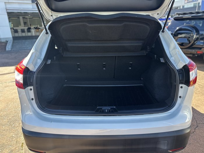 2016 Nissan QASHQAI ST
