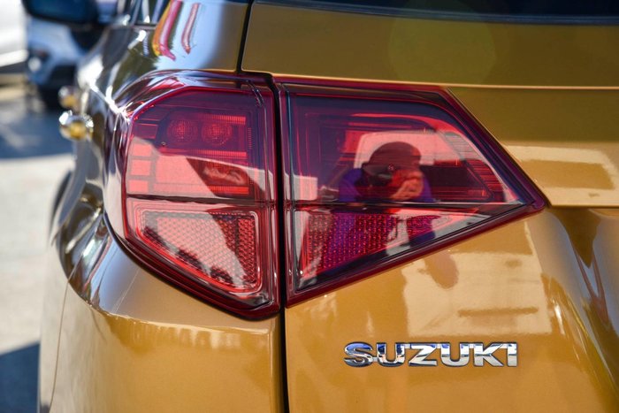 2019 Suzuki Vitara LY Series II Gold