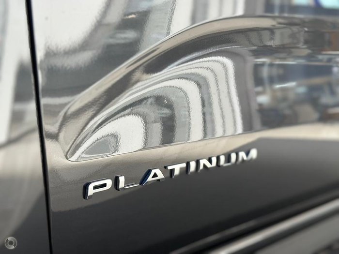 2025 Ford Everest Platinum