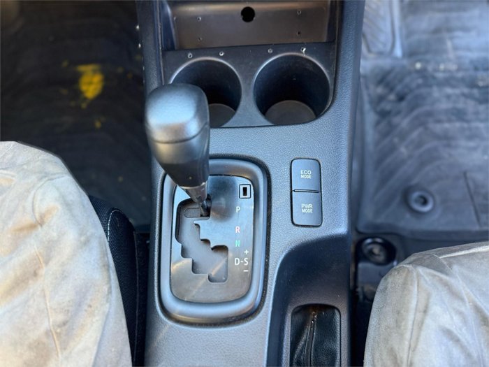 2019 Toyota Hilux SR