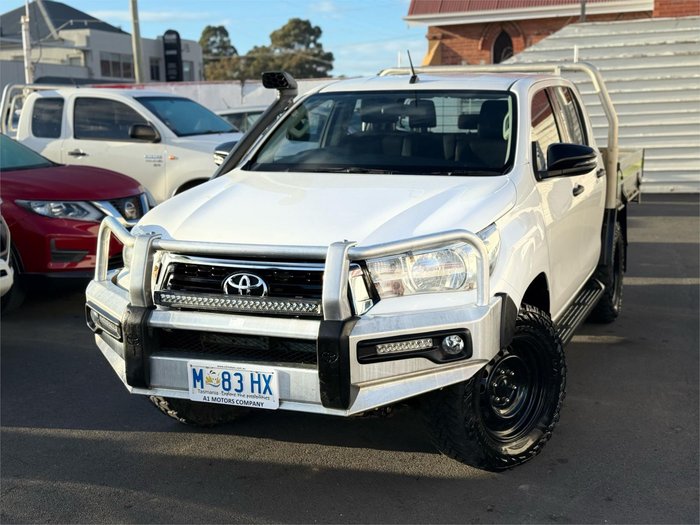2019 Toyota Hilux SR