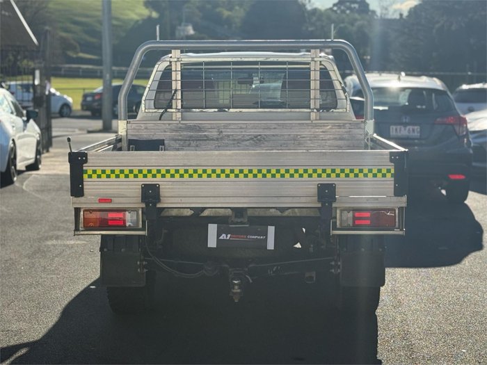 2019 Toyota Hilux SR