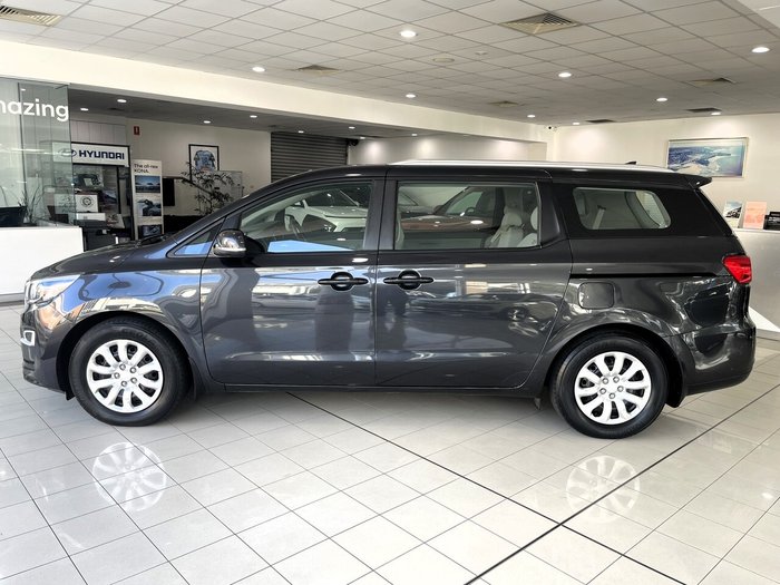 2018 Kia Carnival S