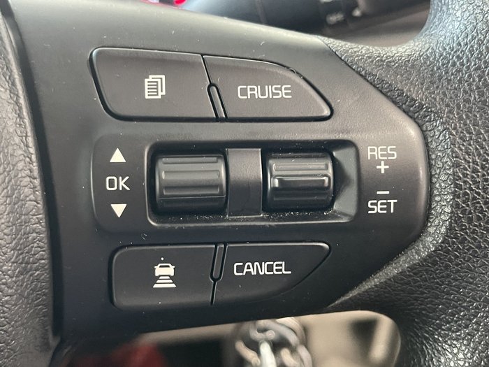 2018 Kia Carnival S