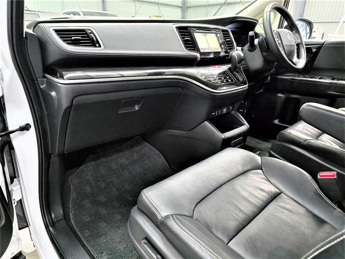 2018 Honda Odyssey VTi-L 5th Gen MY18 Platinum White