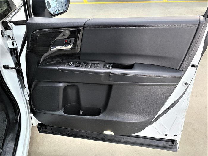 2018 Honda Odyssey VTi-L 5th Gen MY18 Platinum White