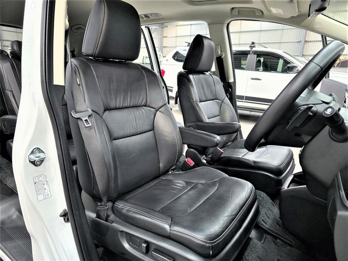 2018 Honda Odyssey VTi-L 5th Gen MY18 Platinum White