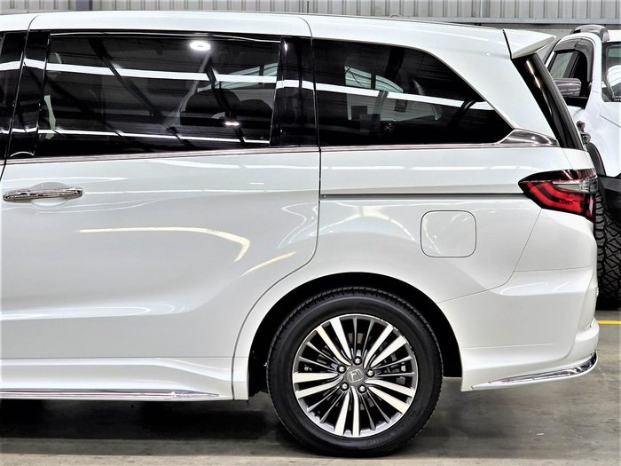 2018 Honda Odyssey VTi-L 5th Gen MY18 Platinum White